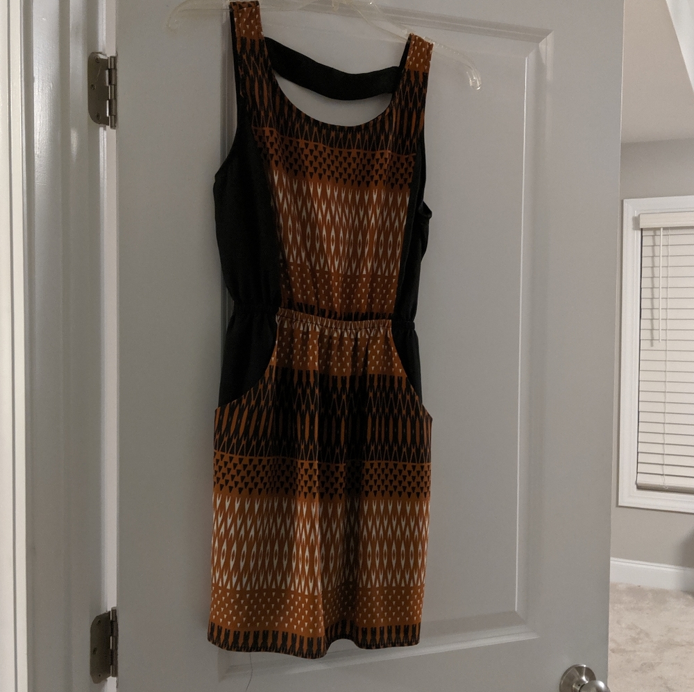 Black/brown dress